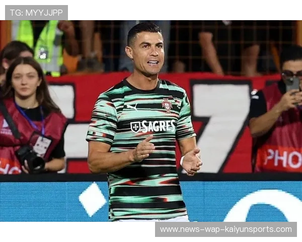 C罗抡起重炮破门，全场目瞪口呆