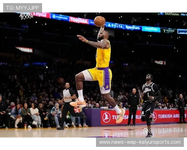 NBA国王三分雨连下九分完成反超